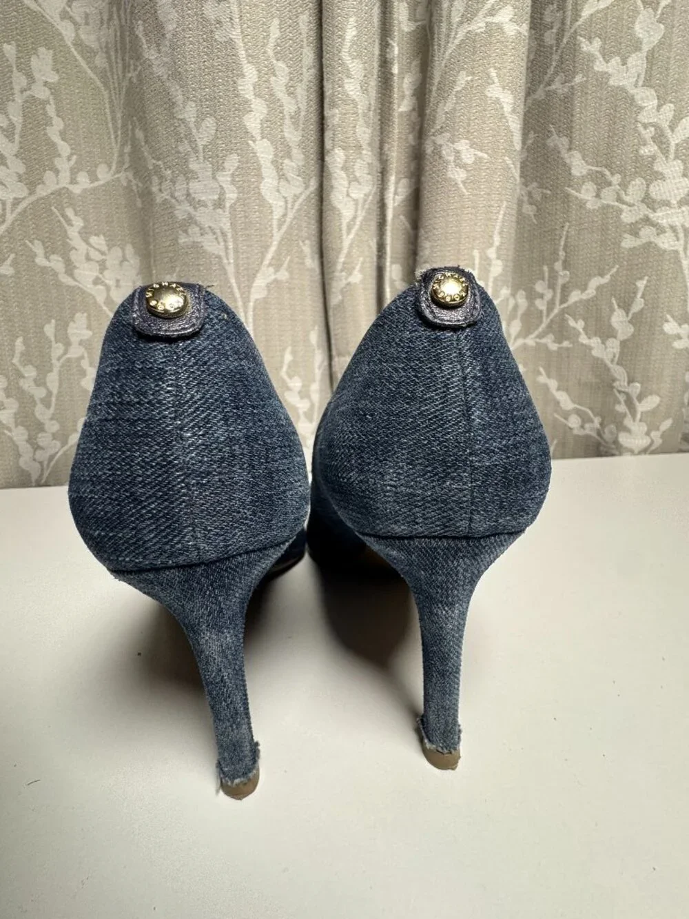 MICHAEL Michael Kors Denim Pointed Toe Pumps Size 9